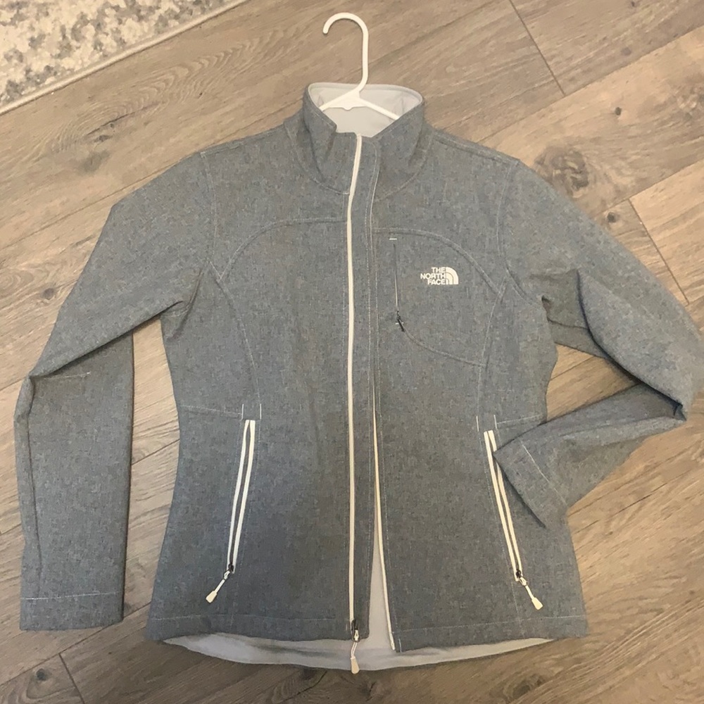 North face women’s jacket!